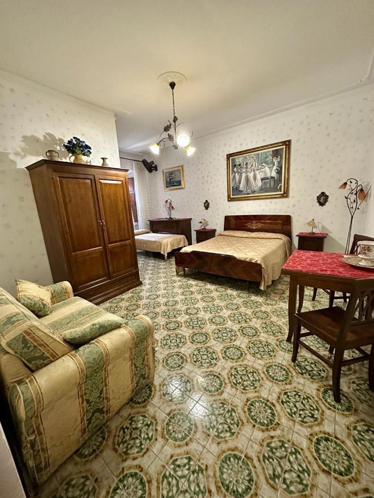 Pensione Italia Больсена Номер фото